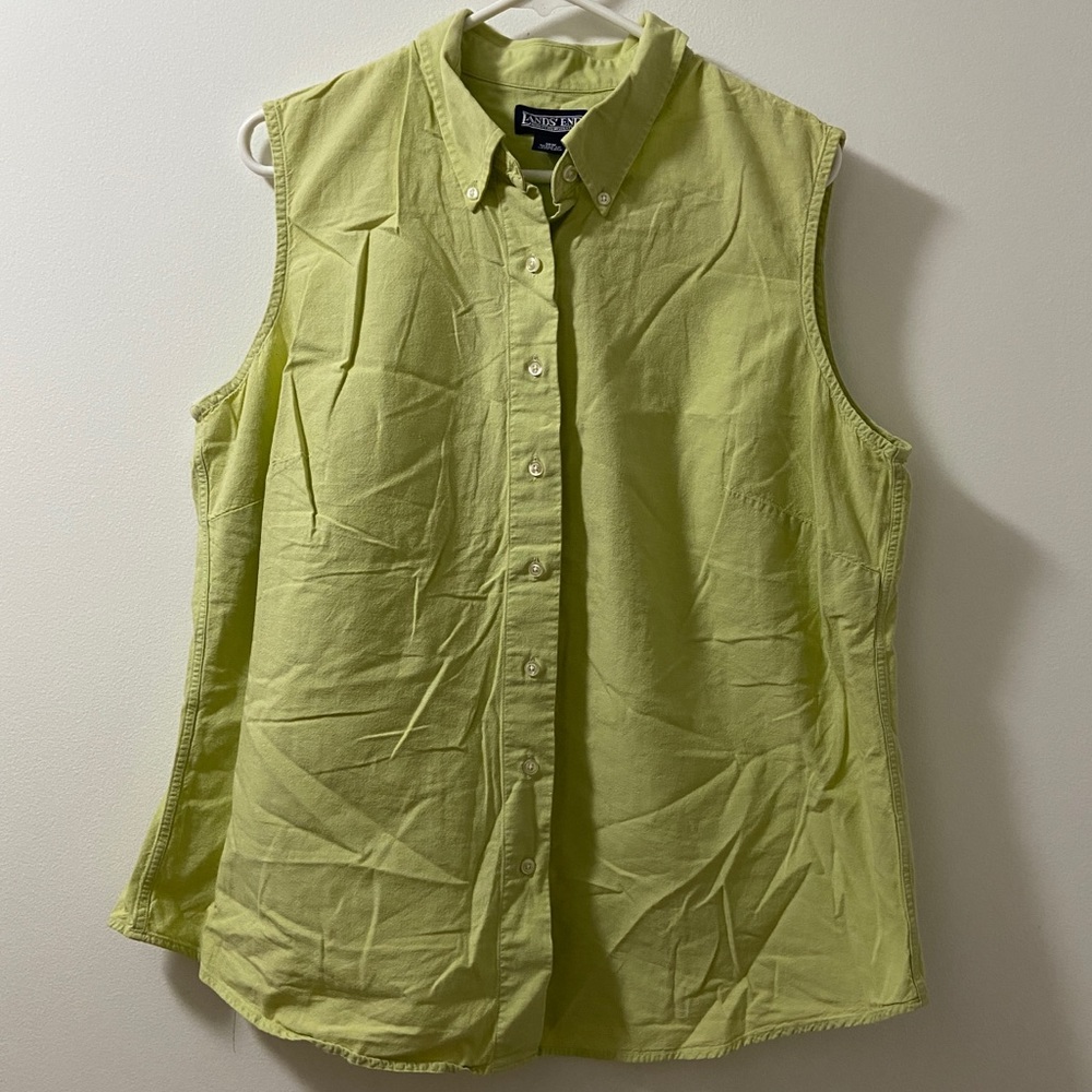 Lands End sleeveless button down